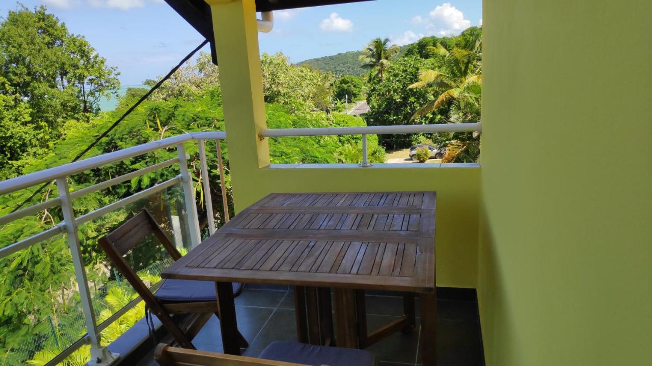 Les Galets Appartement Deshaies Buitenkant foto