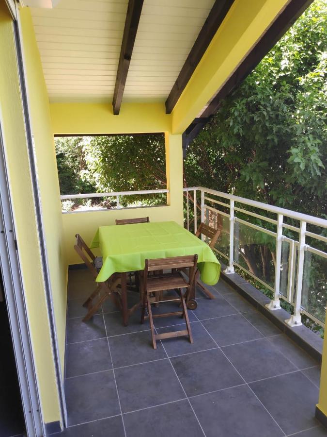 Les Galets Appartement Deshaies Buitenkant foto