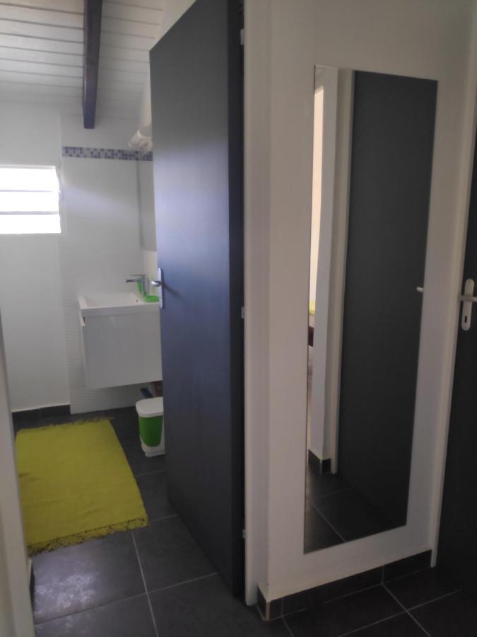 Les Galets Appartement Deshaies Buitenkant foto